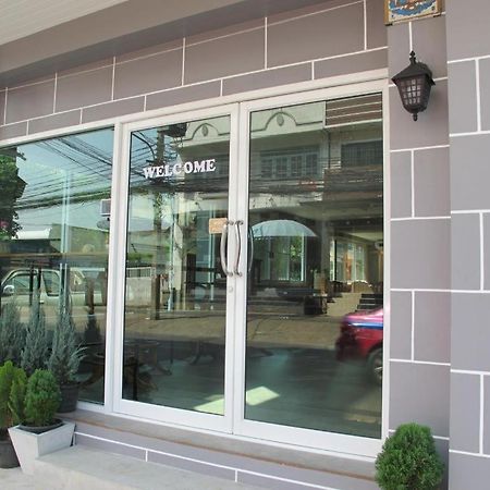 Hoppers Place Donmuang Hostel Bangkok Exterior foto
