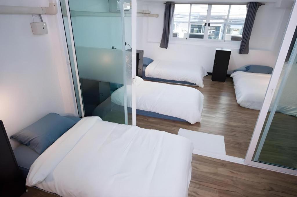 Hoppers Place Donmuang Hostel Bangkok Exterior foto