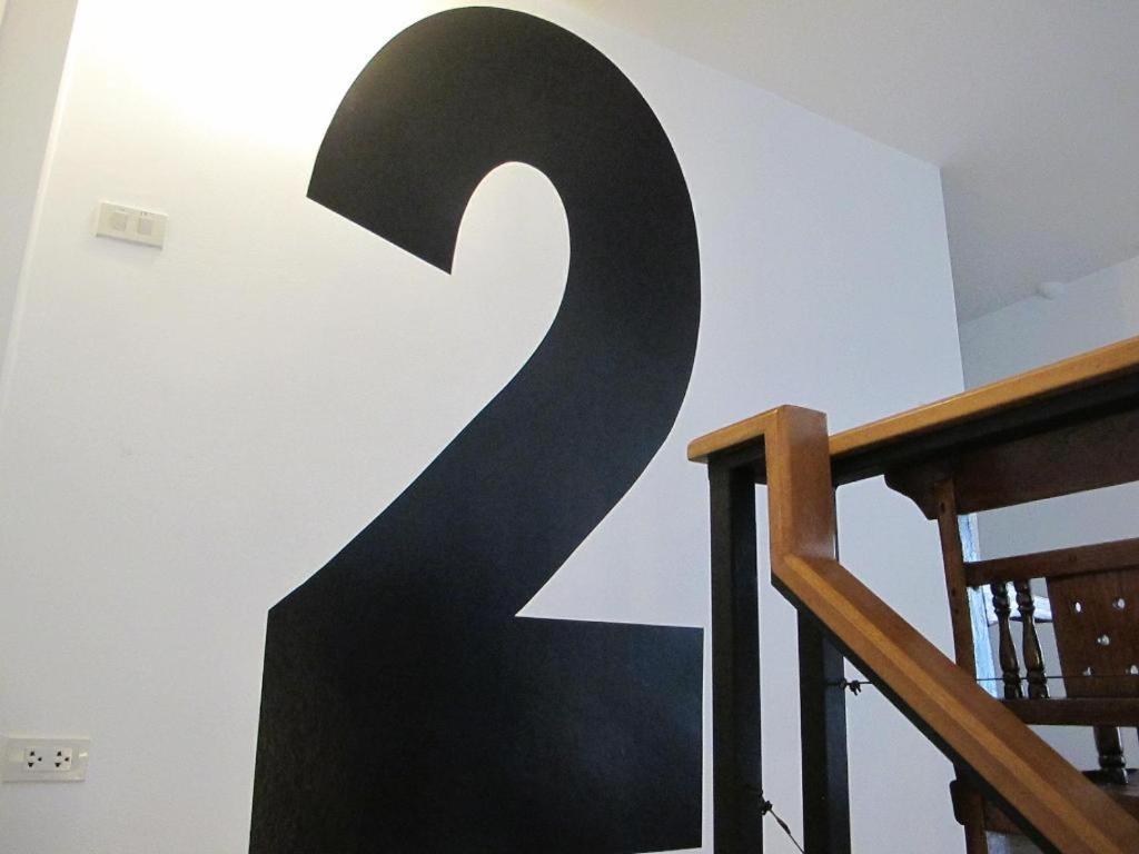 Hoppers Place Donmuang Hostel Bangkok Exterior foto