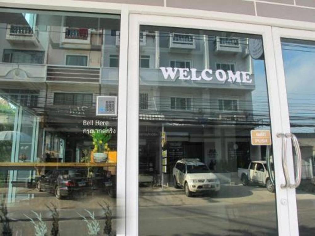 Hoppers Place Donmuang Hostel Bangkok Exterior foto
