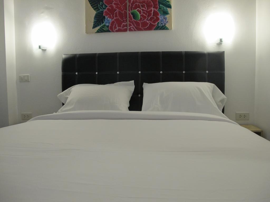 Hoppers Place Donmuang Hostel Bangkok Exterior foto